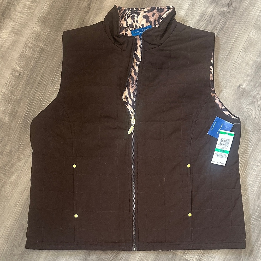 NWT: Quilted Vest - brown or cheetah print reversible vest